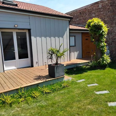 Sejour Au Jardin De Cupidon Avec Jacuzzi Et Sauna Balbigny Bagian luar foto