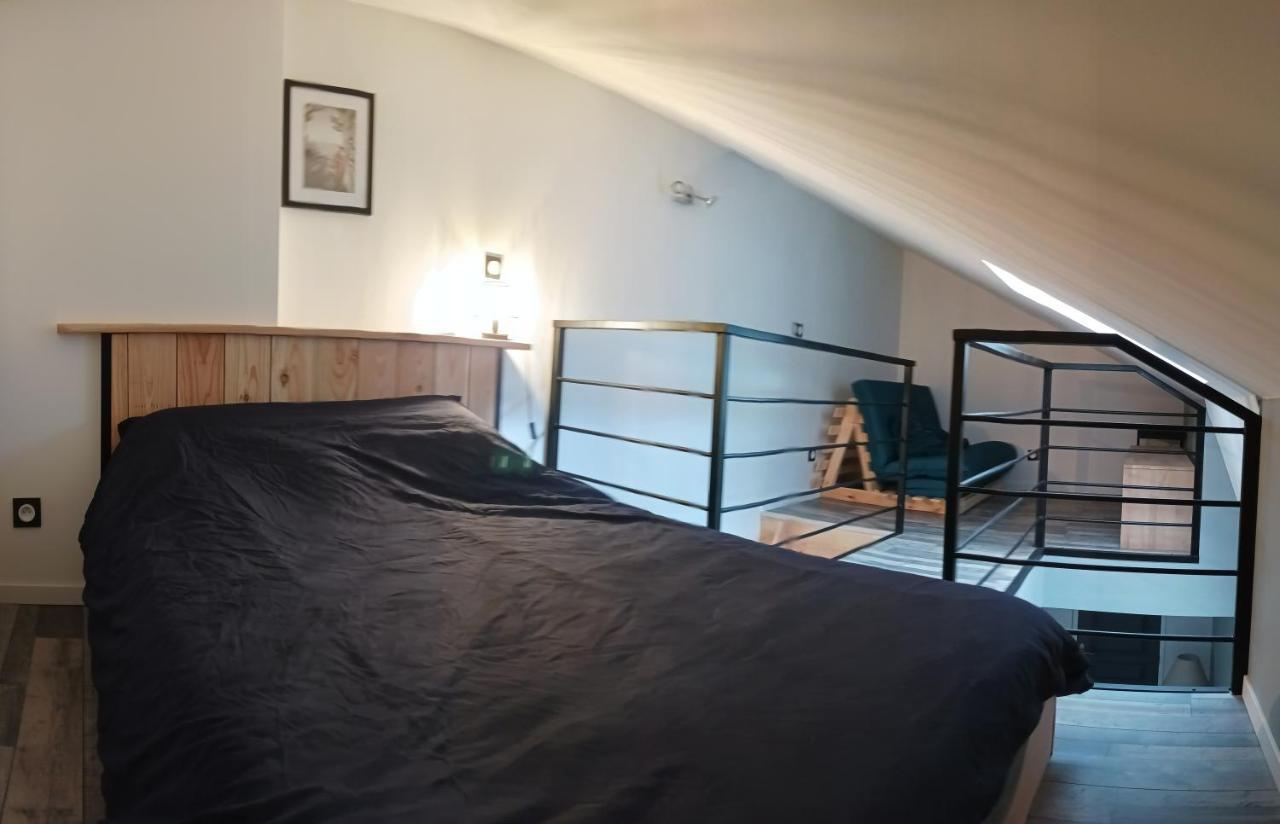 Sejour Au Jardin De Cupidon Avec Jacuzzi Et Sauna Balbigny Bagian luar foto